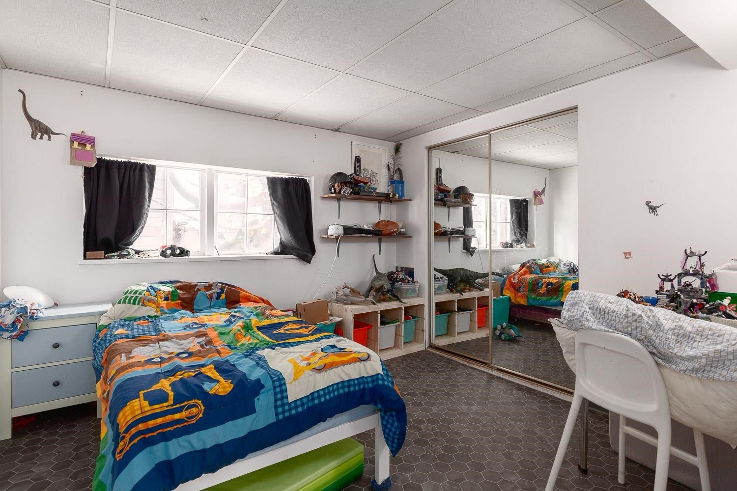 2483 6Th Avenue W, Vancouver, BC