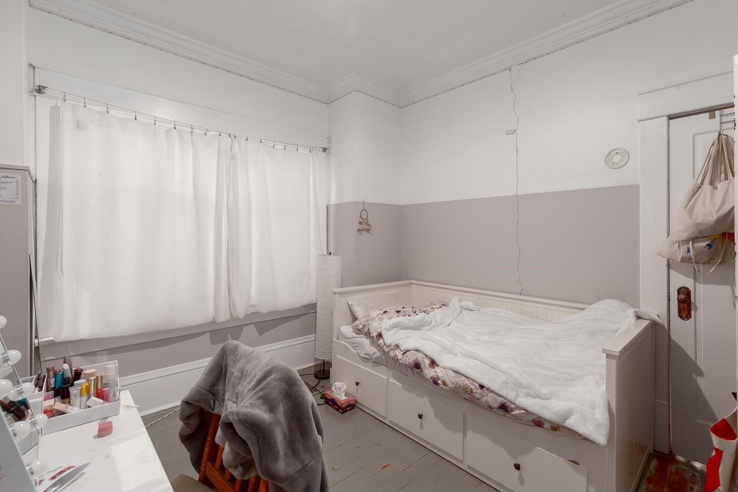 2483 6Th Avenue W, Vancouver, BC