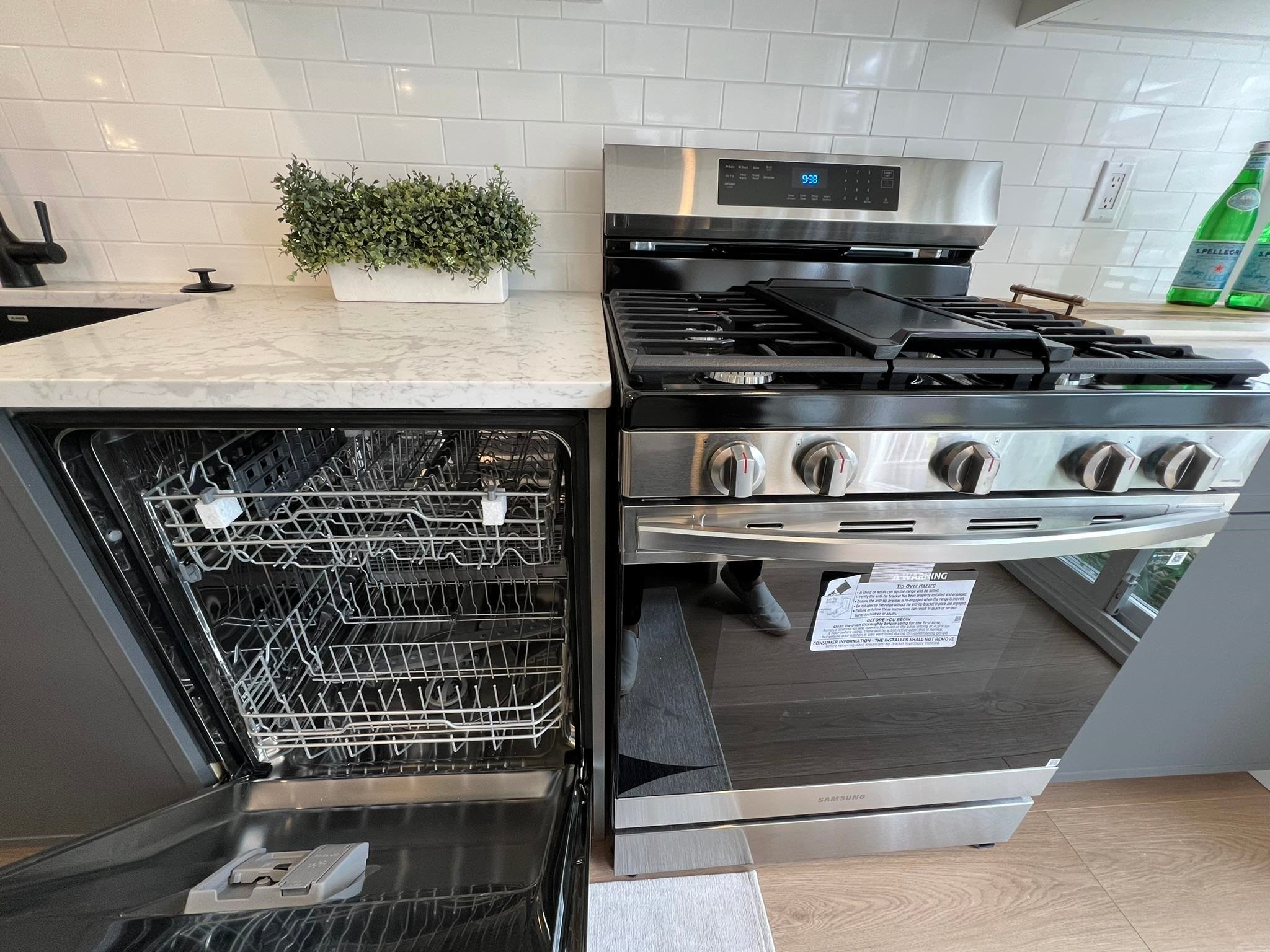 3534 17Th Avenue W, Vancouver, BC