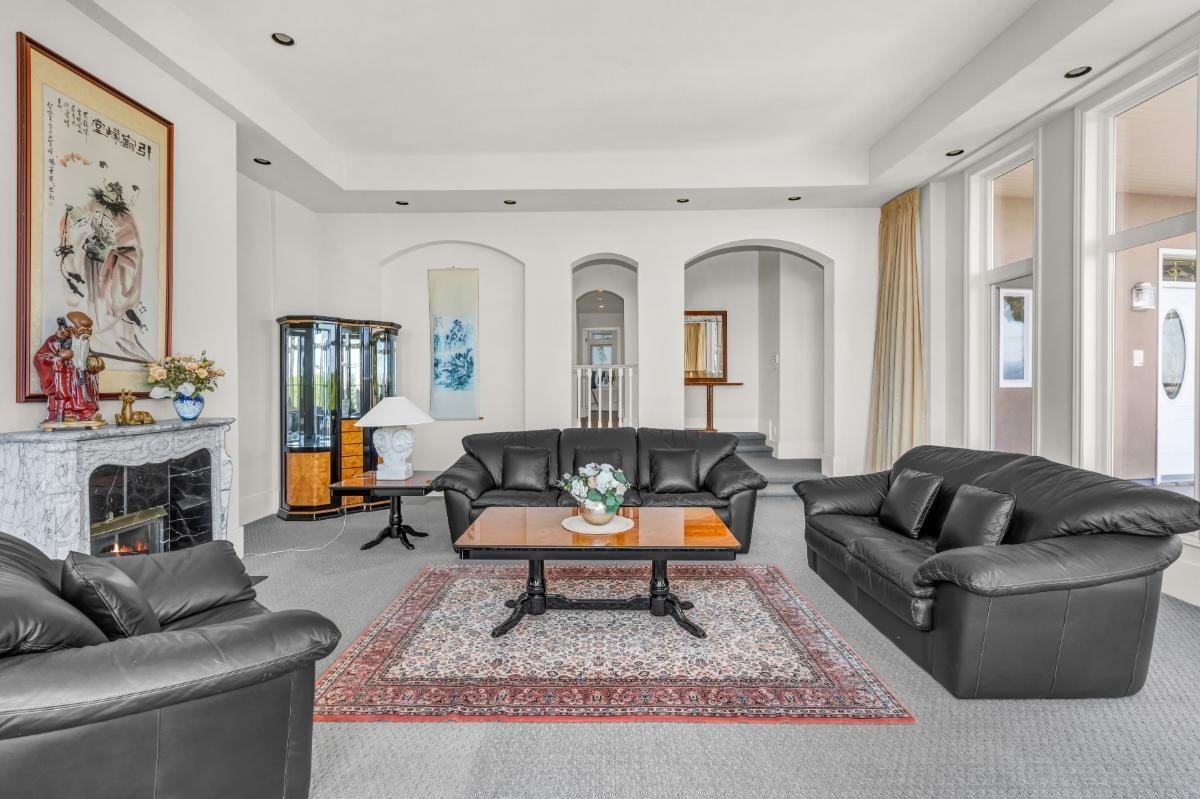 1437 Bramwell Road, West Vancouver, BC