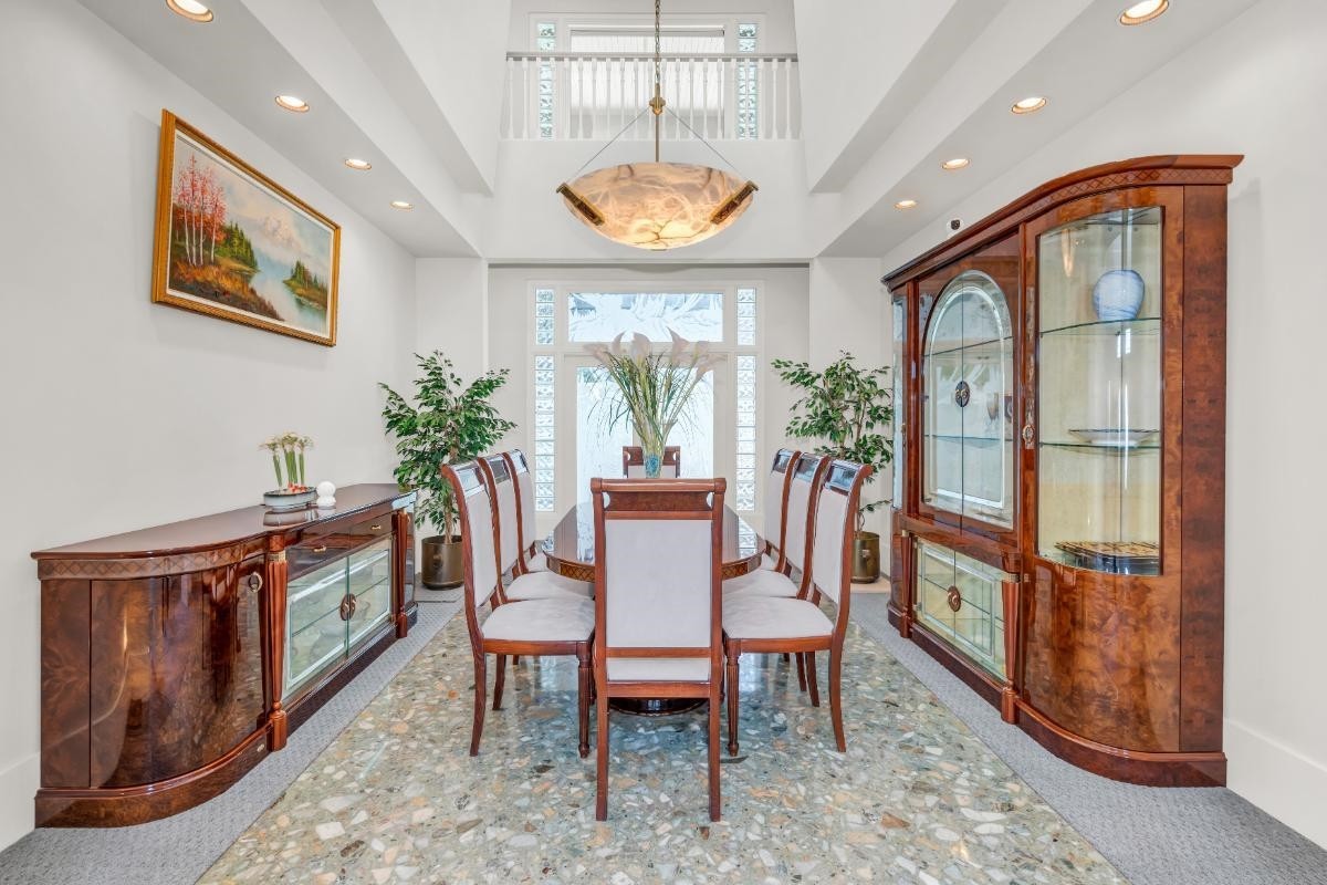 1437 Bramwell Road, West Vancouver, BC