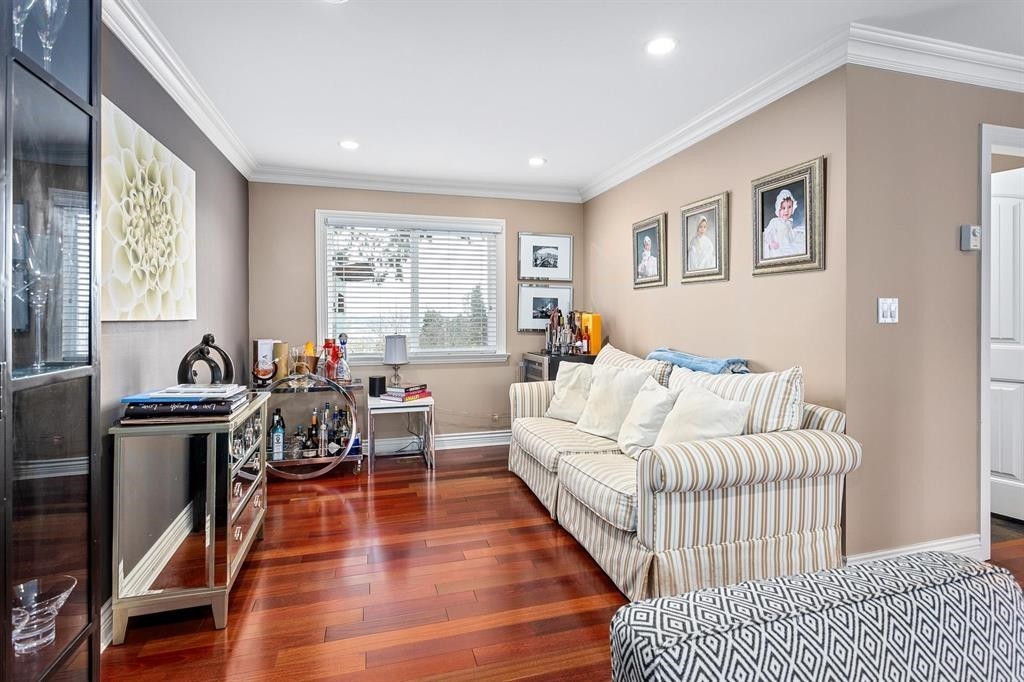 1122 Rochester Avenue, Coquitlam, BC