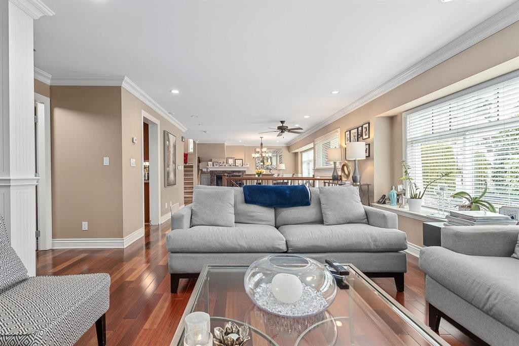 1122 Rochester Avenue, Coquitlam, BC