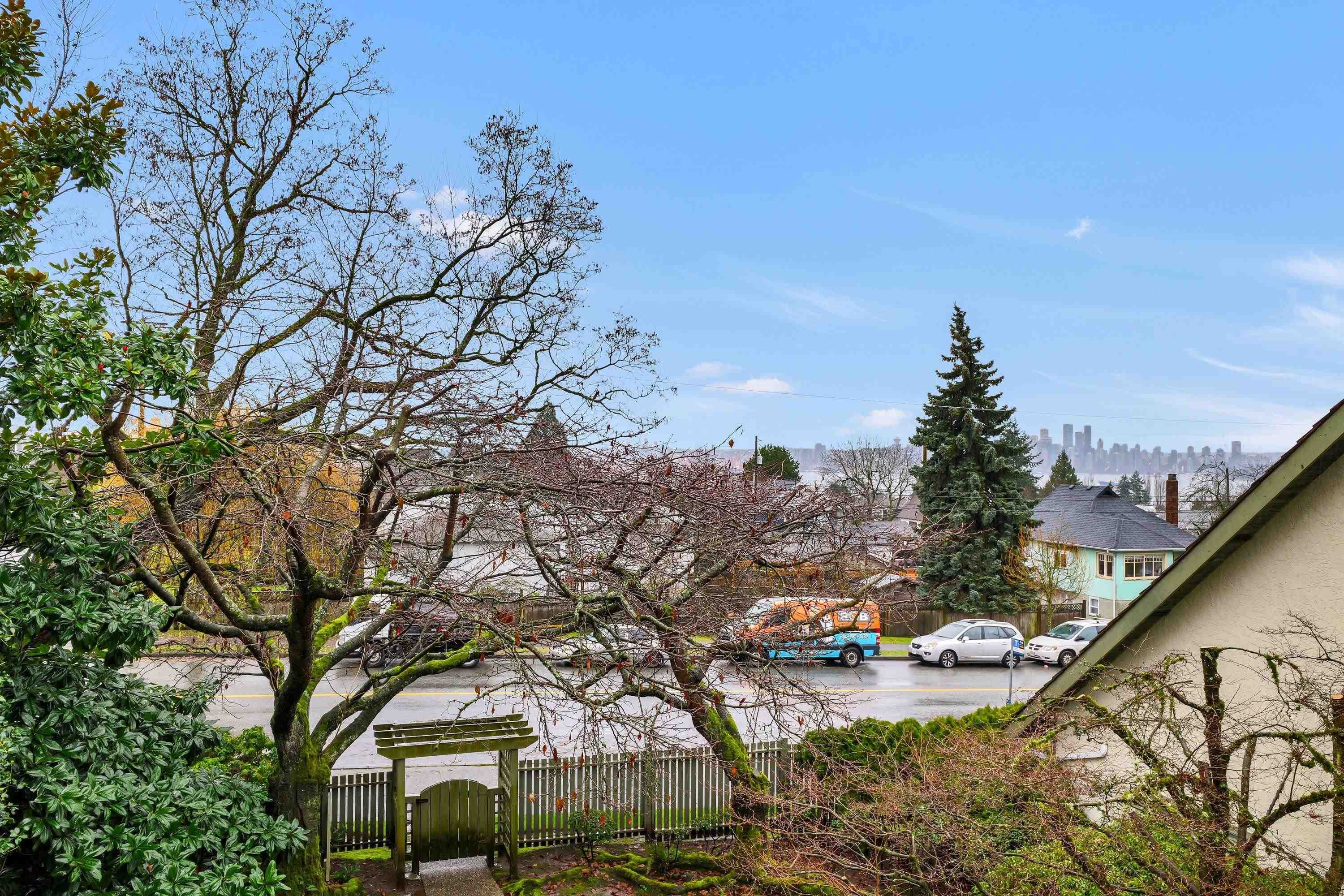 1509 Mahon Avenue, North Vancouver, BC