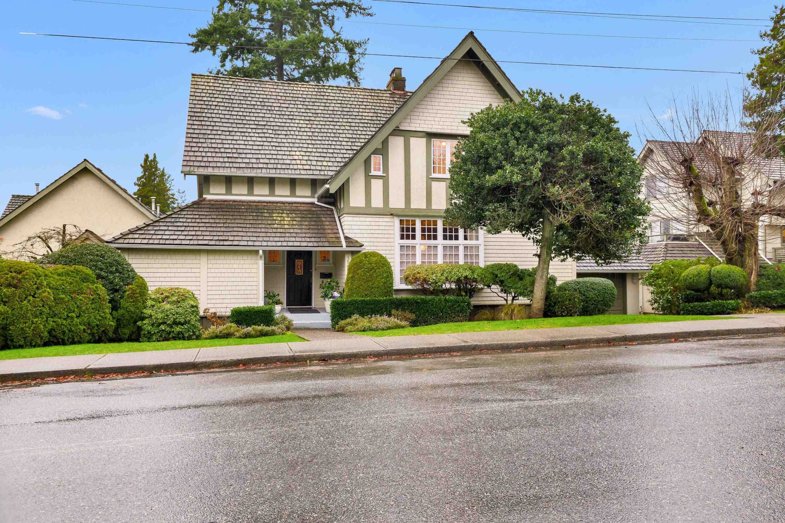 1509 Mahon Avenue, North Vancouver, BC