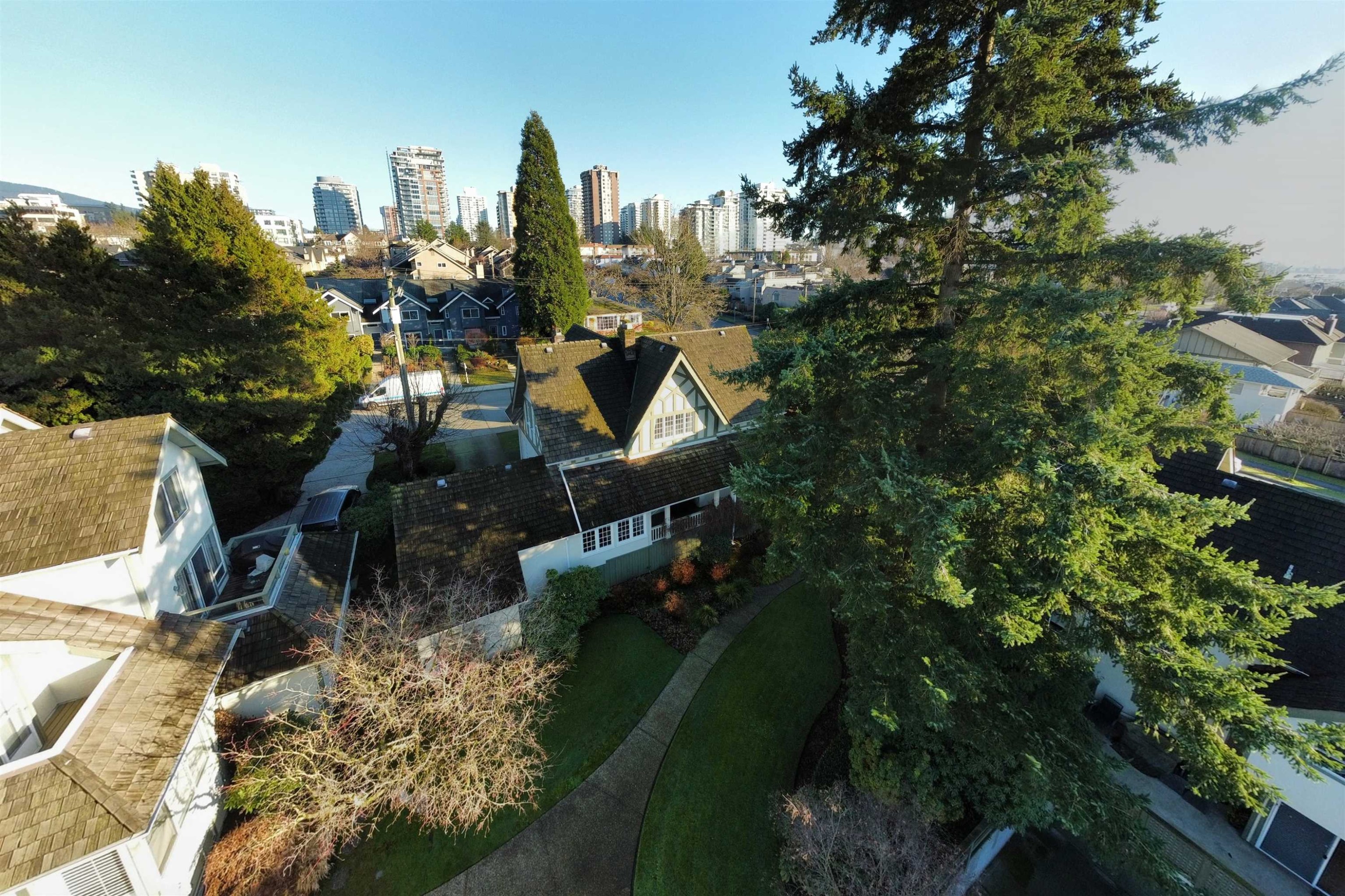 1509 Mahon Avenue, North Vancouver, BC