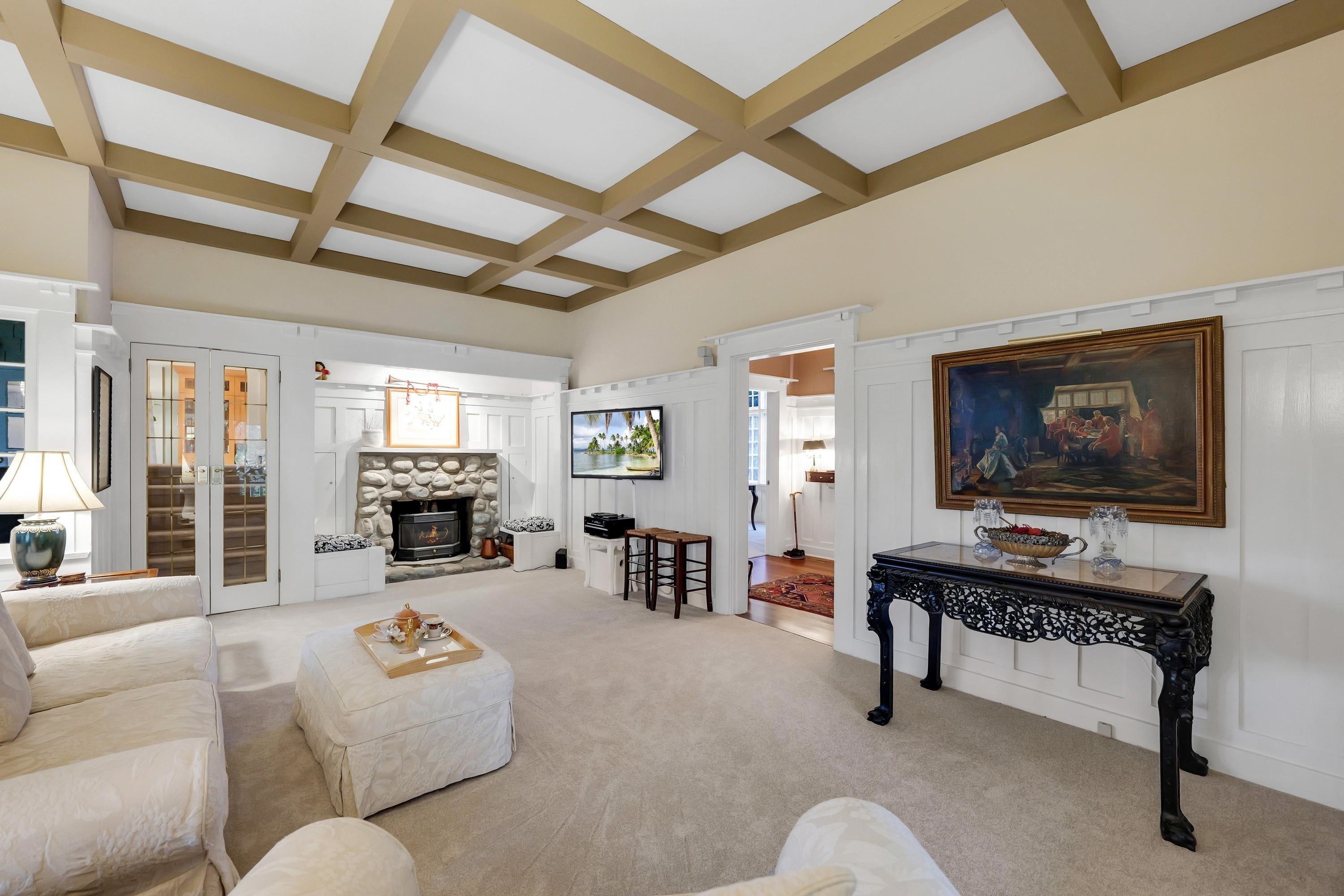 1509 Mahon Avenue, North Vancouver, BC