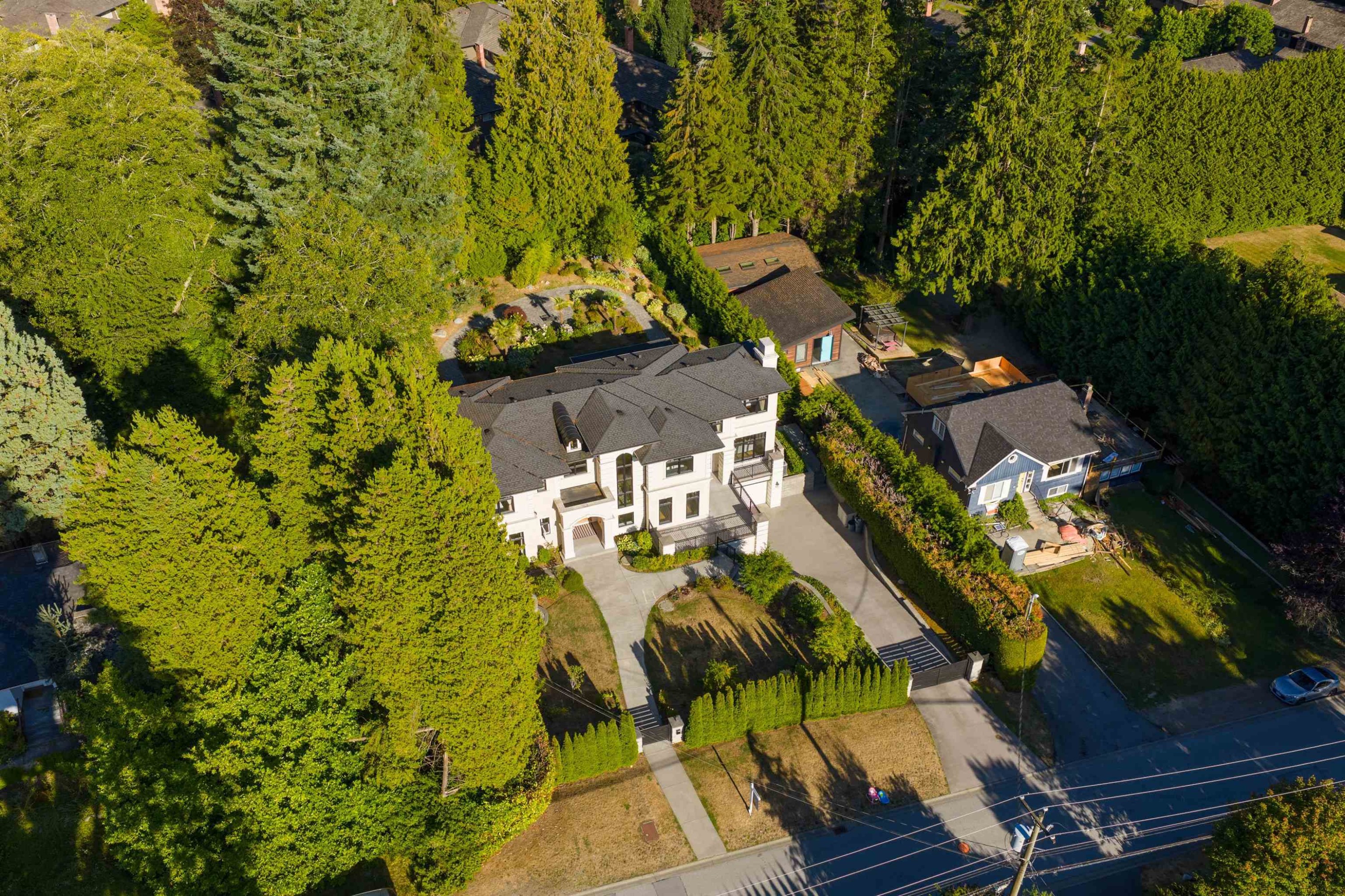 920 3Rd Street, West Vancouver, BC
