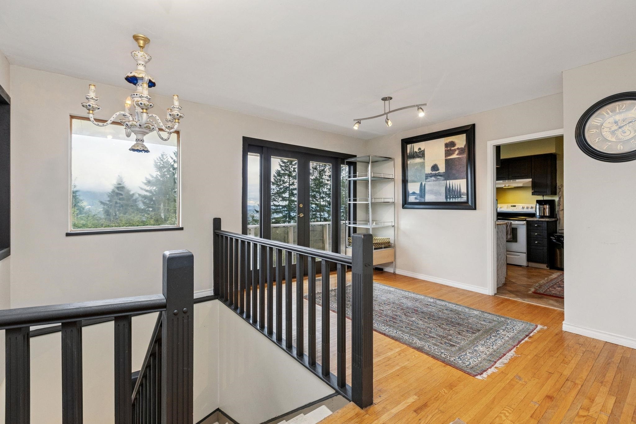 556 Ballantree Road, West Vancouver, BC