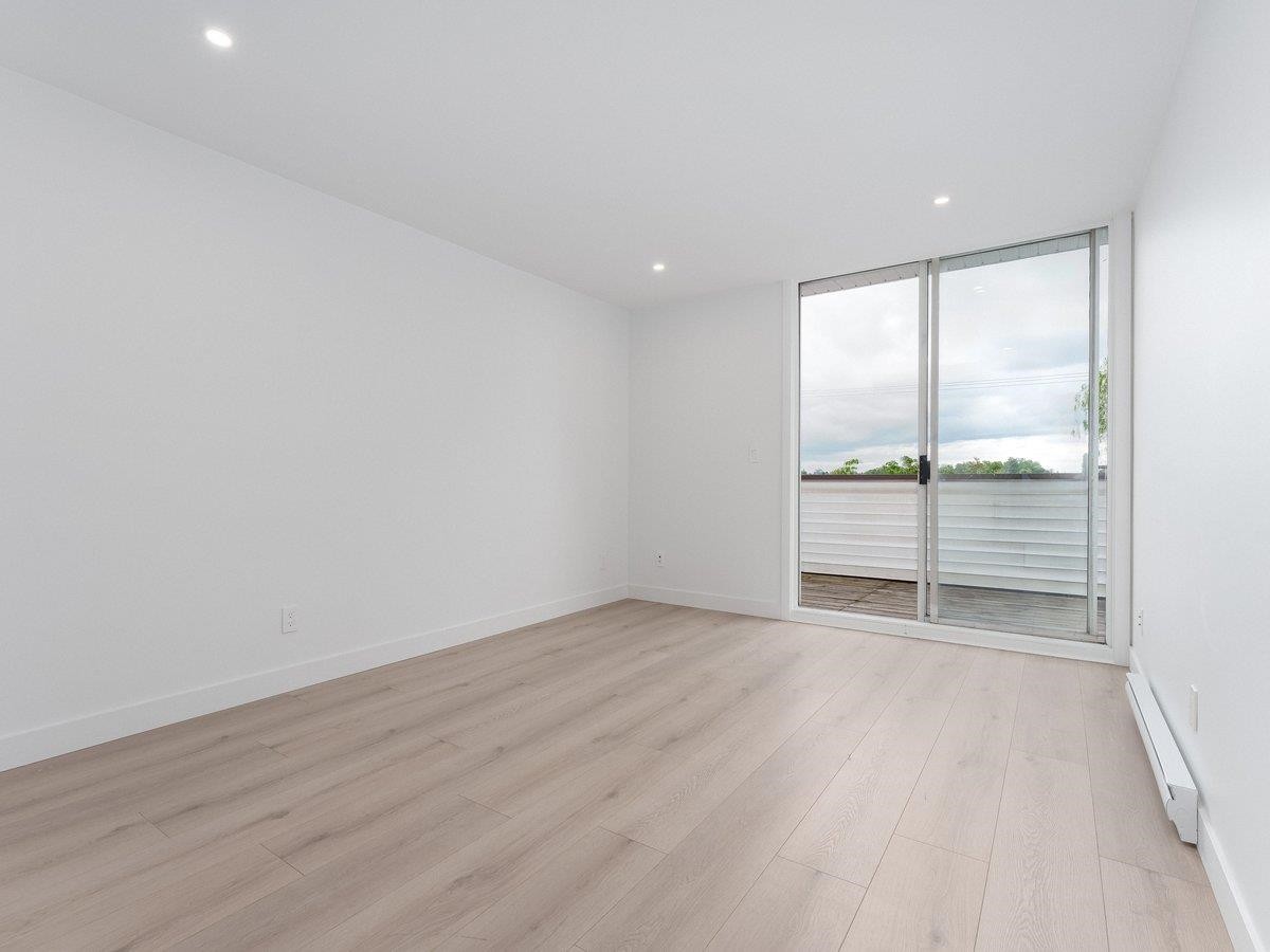 206-9151 No. 5 Road, Richmond, BC