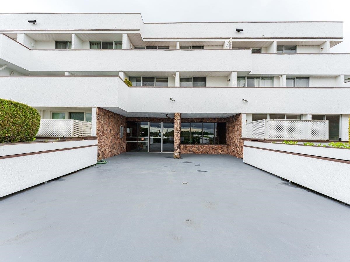 206-9151 No. 5 Road, Richmond, BC