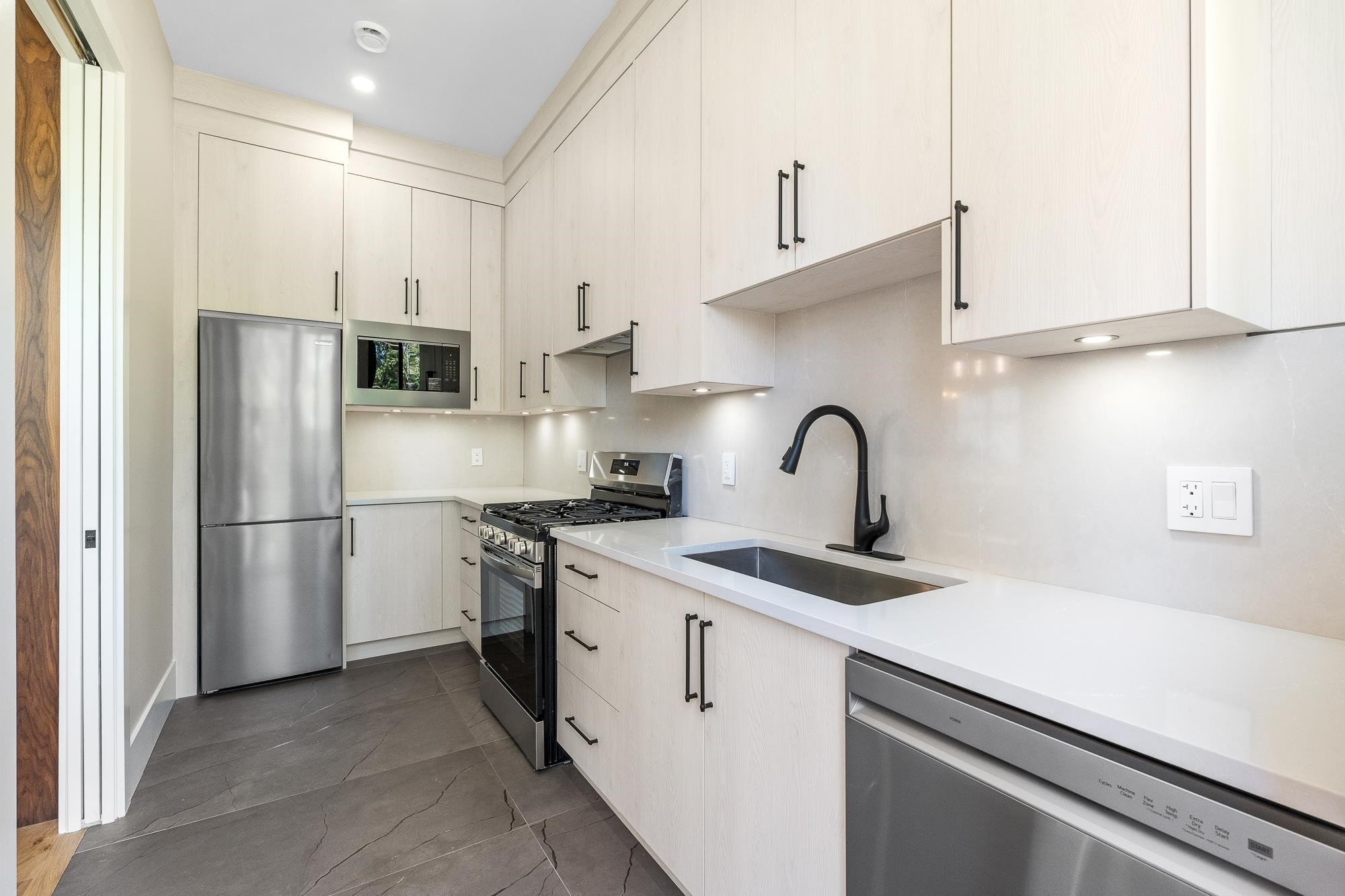 1415 Pipeline Place, Coquitlam, BC