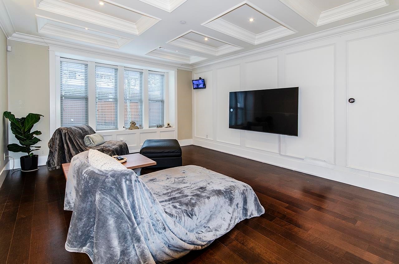 7682 Armstrong Street, Richmond, BC