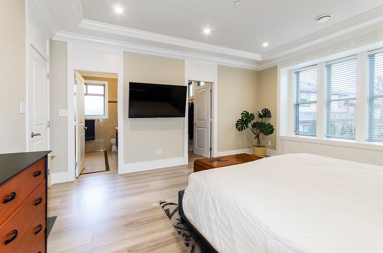 7682 Armstrong Street, Richmond, BC