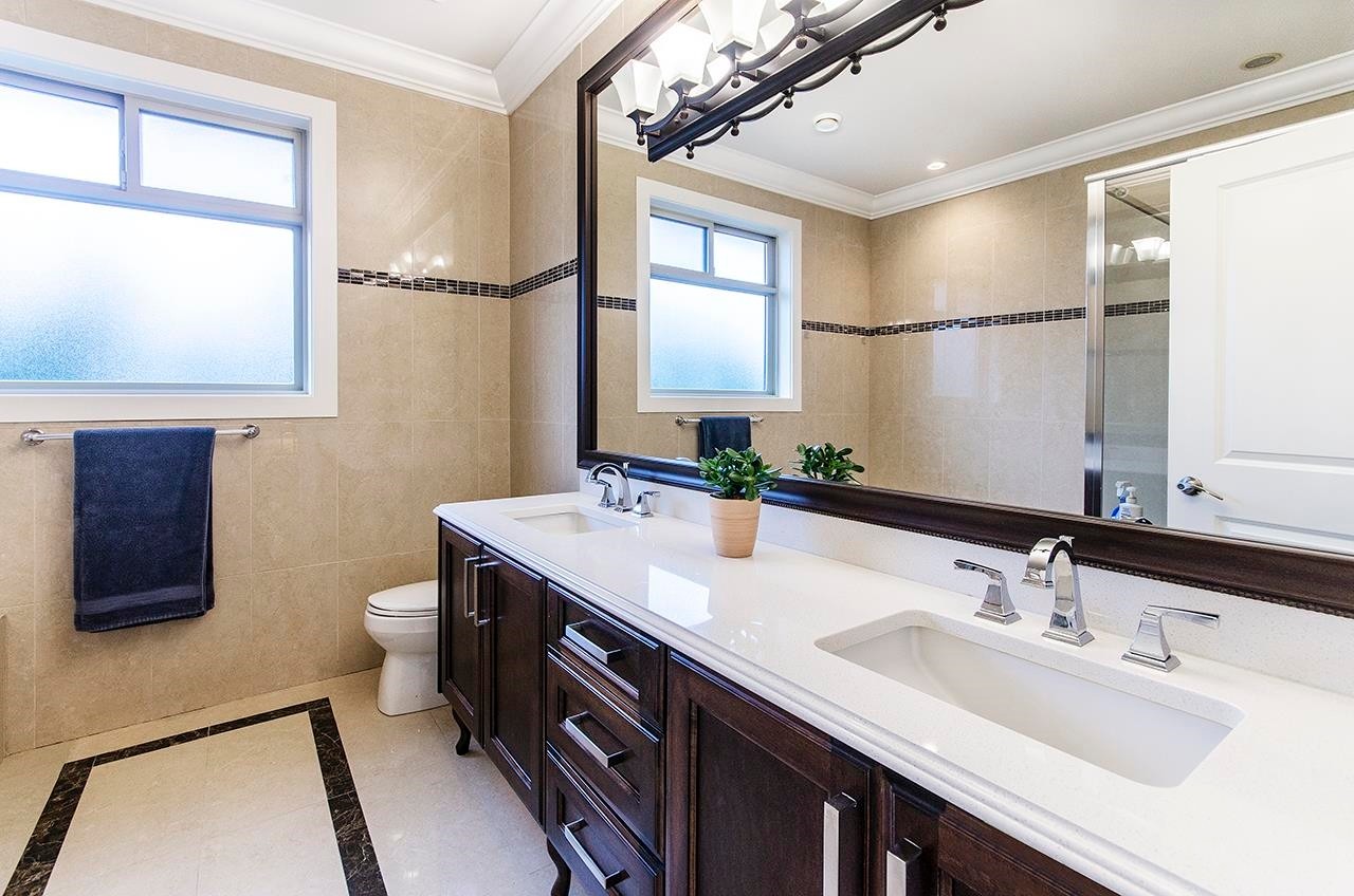 7682 Armstrong Street, Richmond, BC