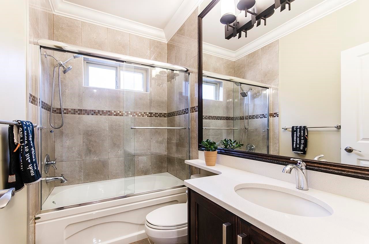 7682 Armstrong Street, Richmond, BC