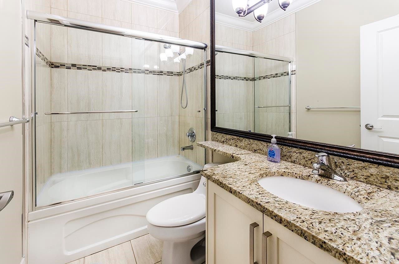 7682 Armstrong Street, Richmond, BC