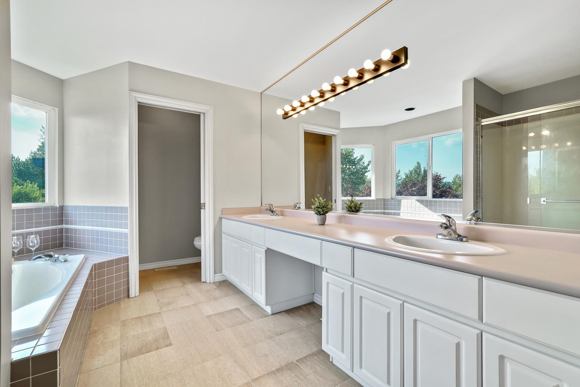 2161 Drawbridge Close, Port Coquitlam, BC