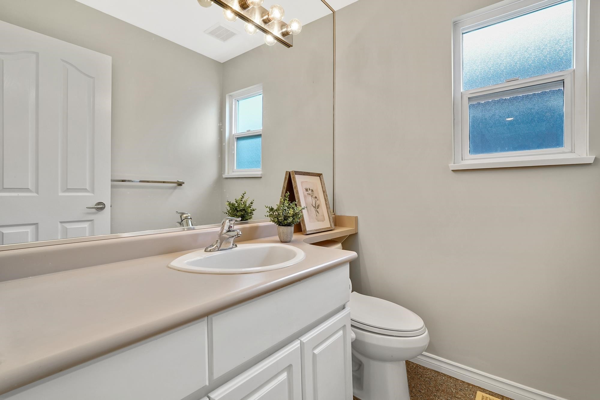 2161 Drawbridge Close, Port Coquitlam, BC