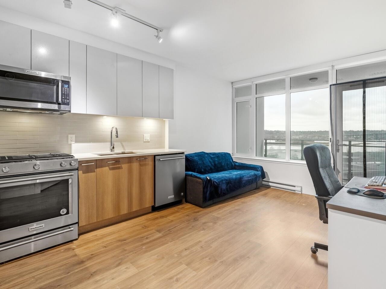 501-258 Nelson'S Court, New Westminster, BC