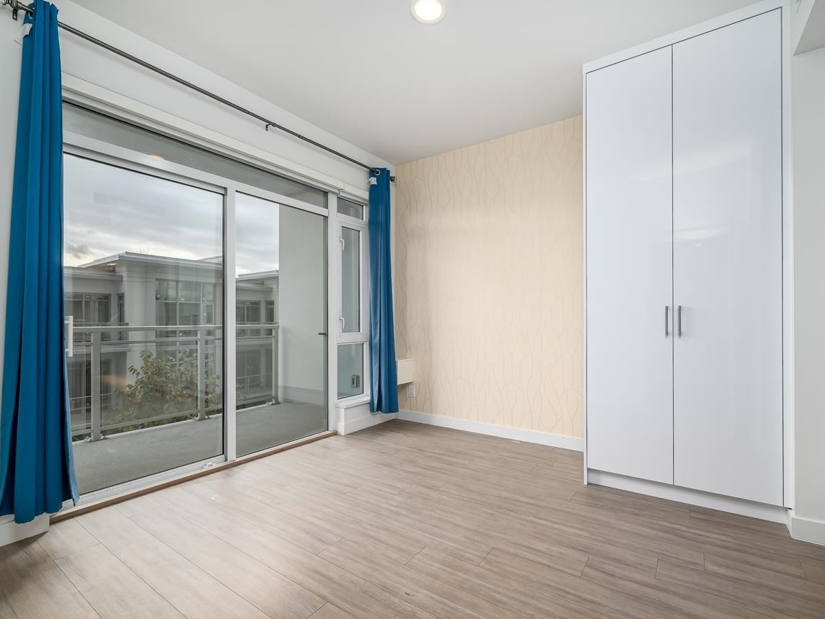 301-2351 Beta Avenue, Burnaby, BC