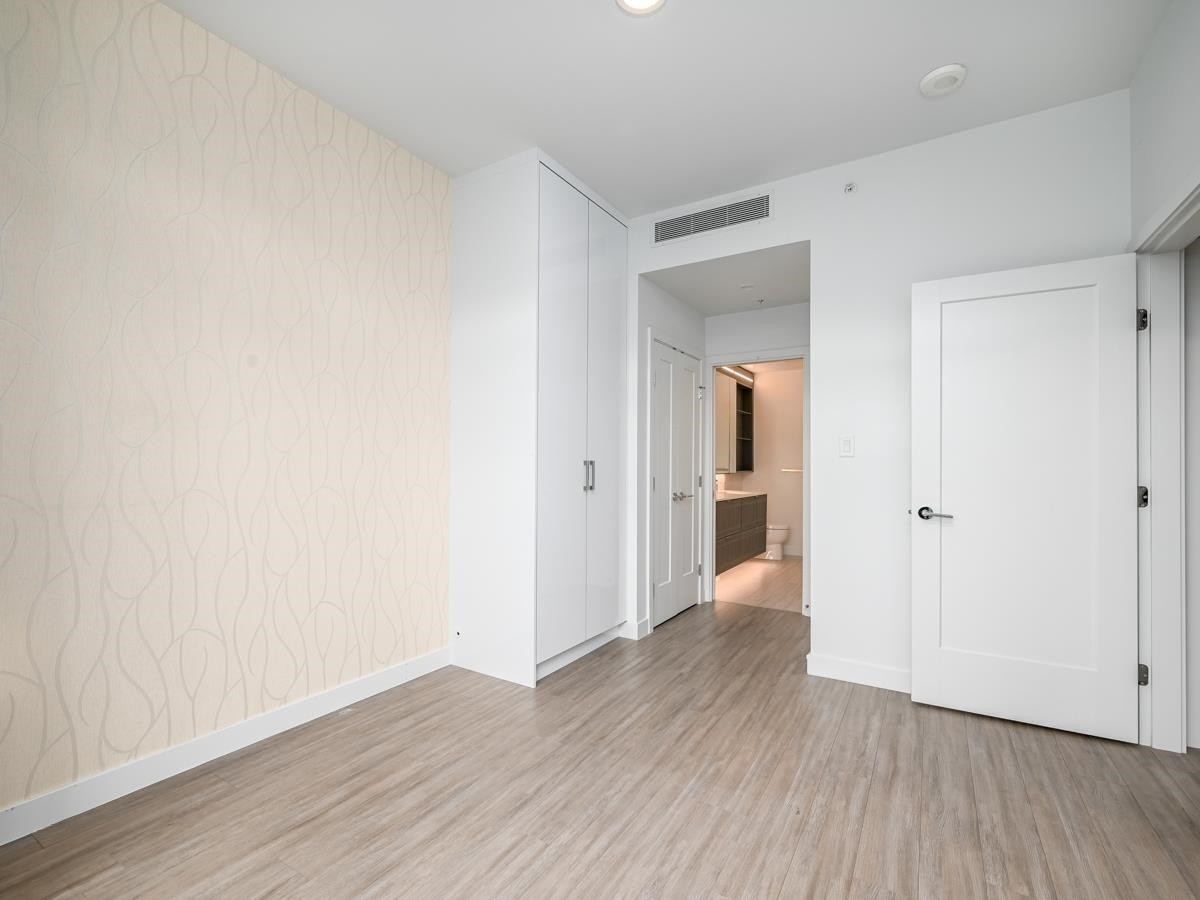 301-2351 Beta Avenue, Burnaby, BC