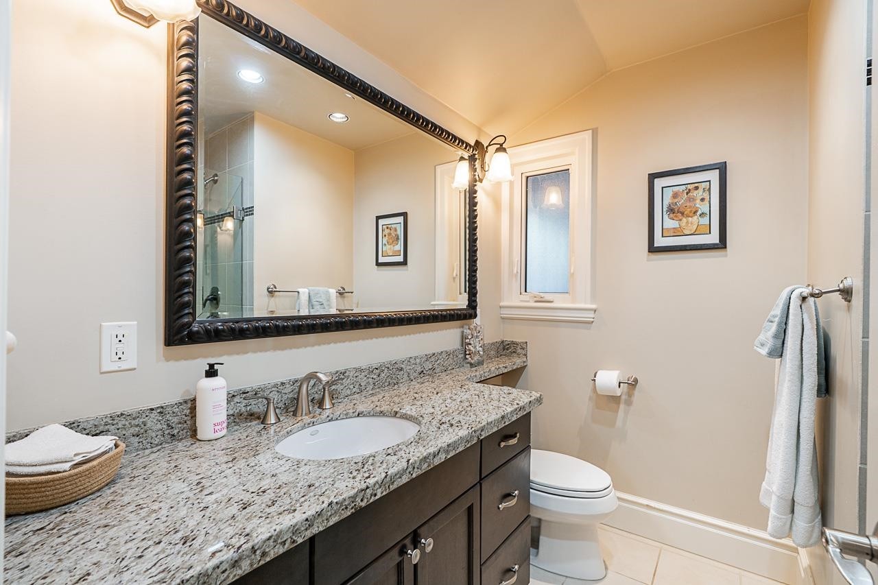 4640 Woodburn Road, West Vancouver, BC