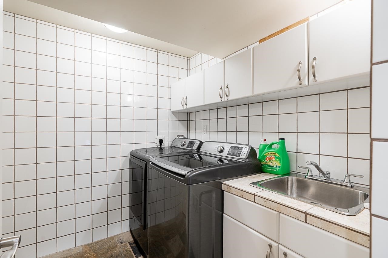 4640 Woodburn Road, West Vancouver, BC