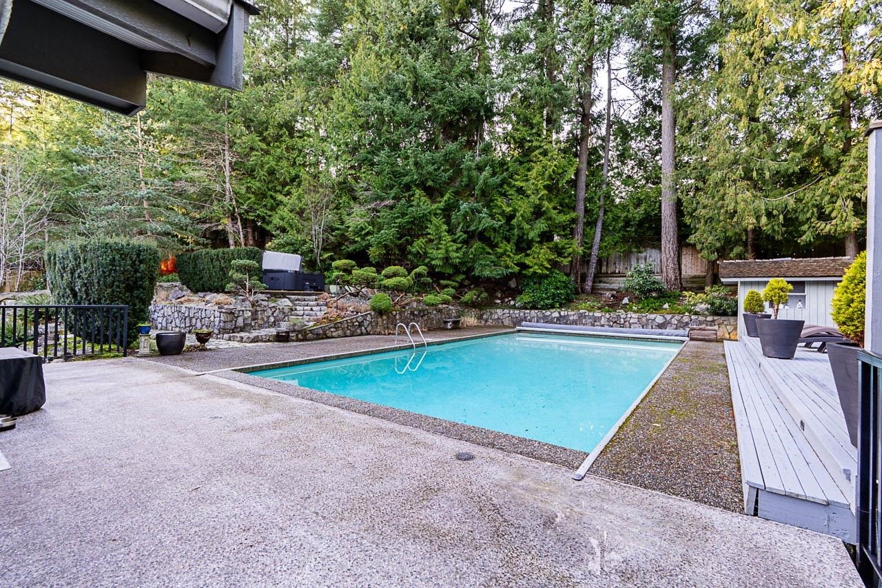 4640 Woodburn Road, West Vancouver, BC