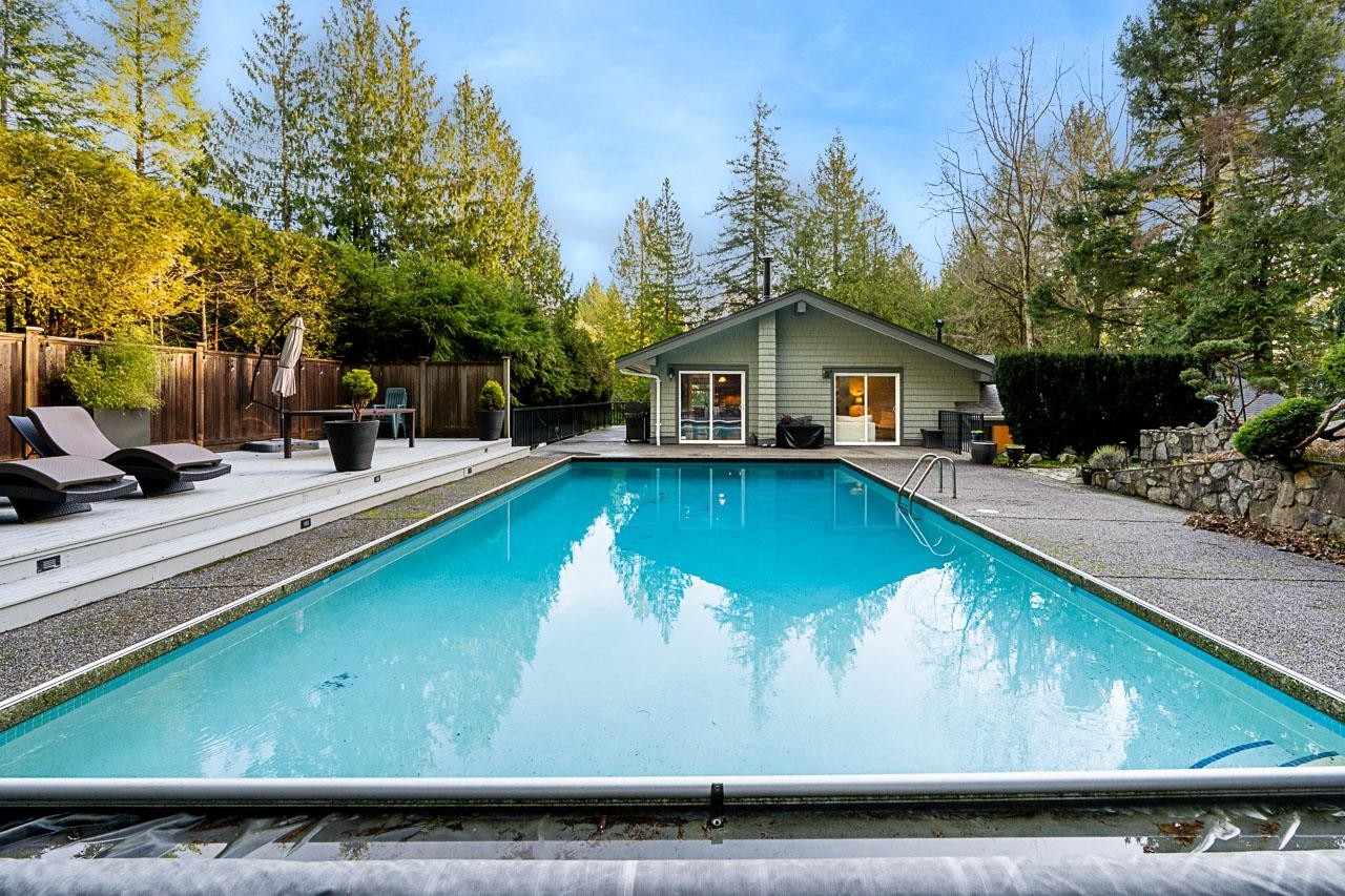 4640 Woodburn Road, West Vancouver, BC