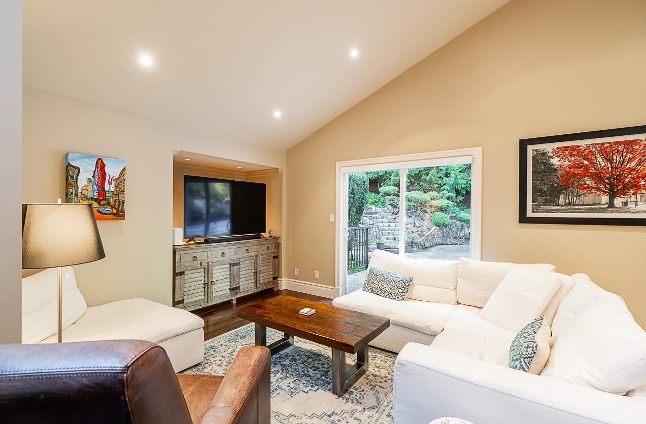 4640 Woodburn Road, West Vancouver, BC