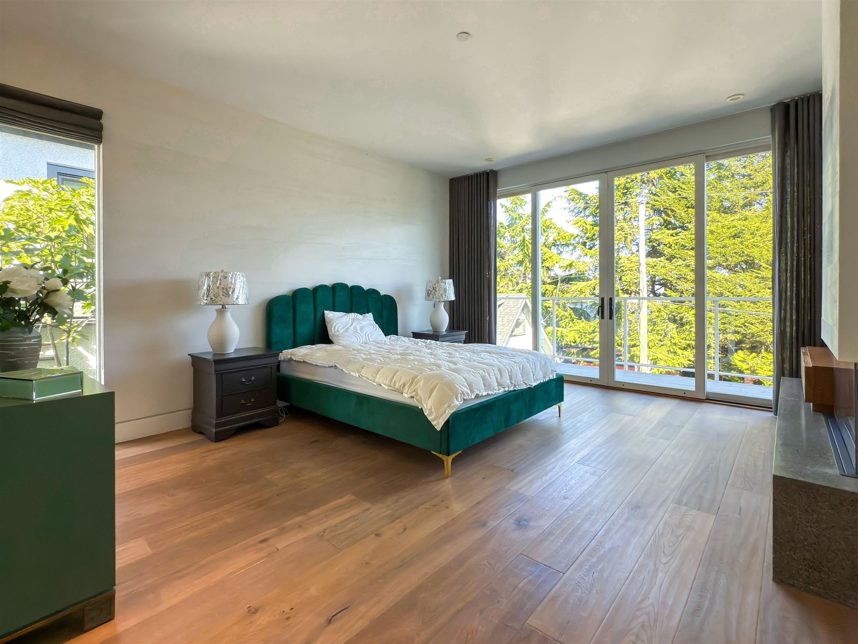 1949 37Th Avenue W, Vancouver, BC