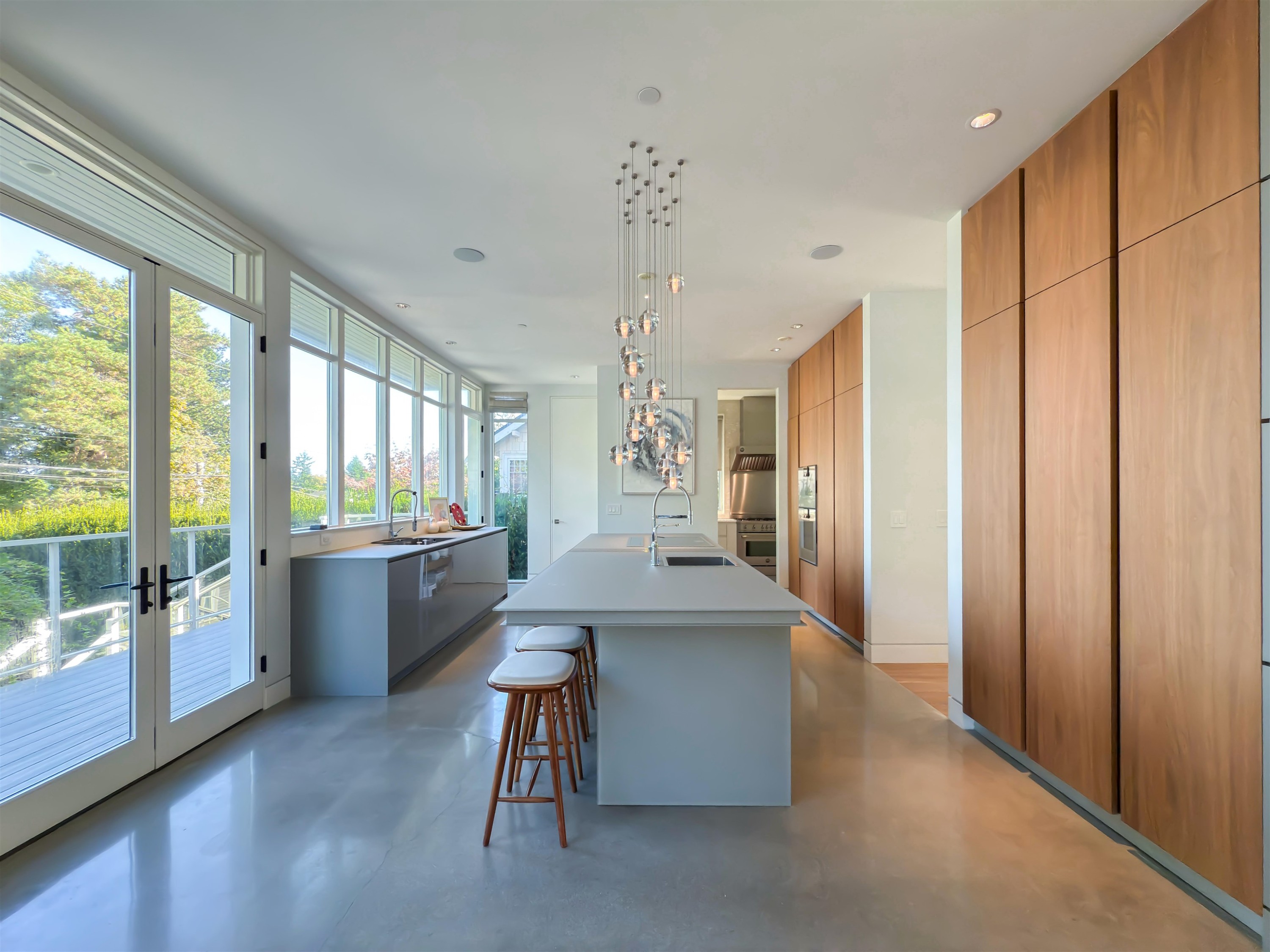 1949 37Th Avenue W, Vancouver, BC