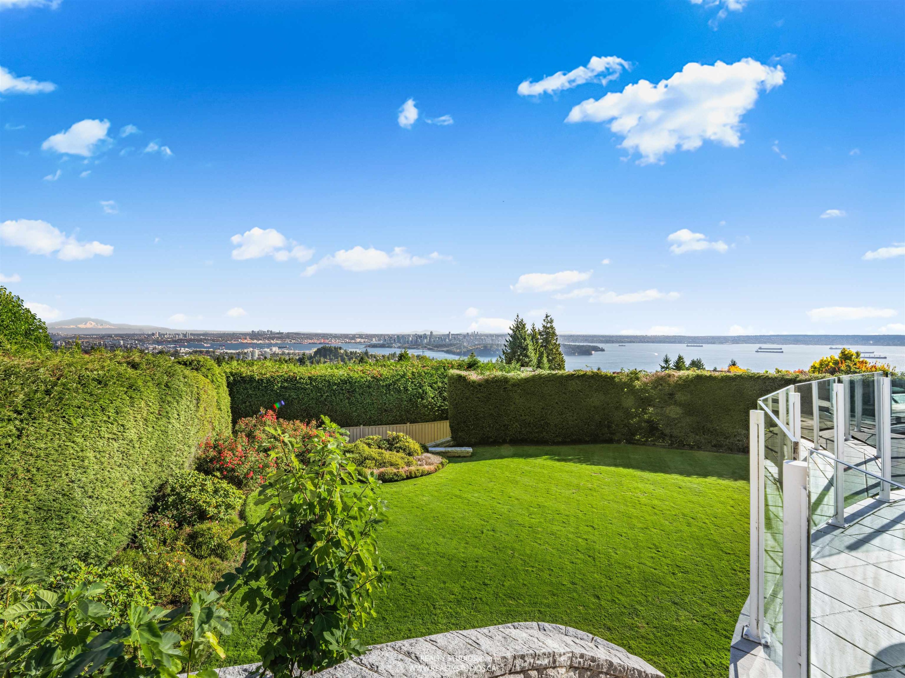 1331 Chartwell Drive, West Vancouver, BC