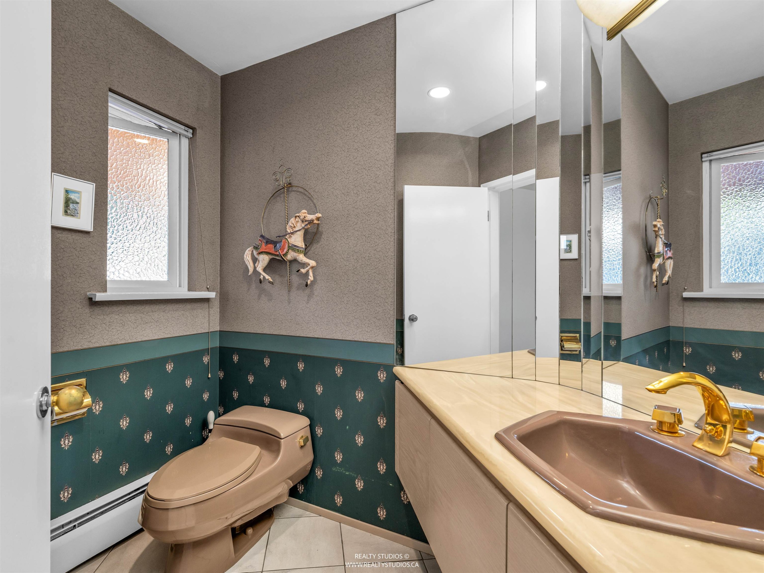 1331 Chartwell Drive, West Vancouver, BC