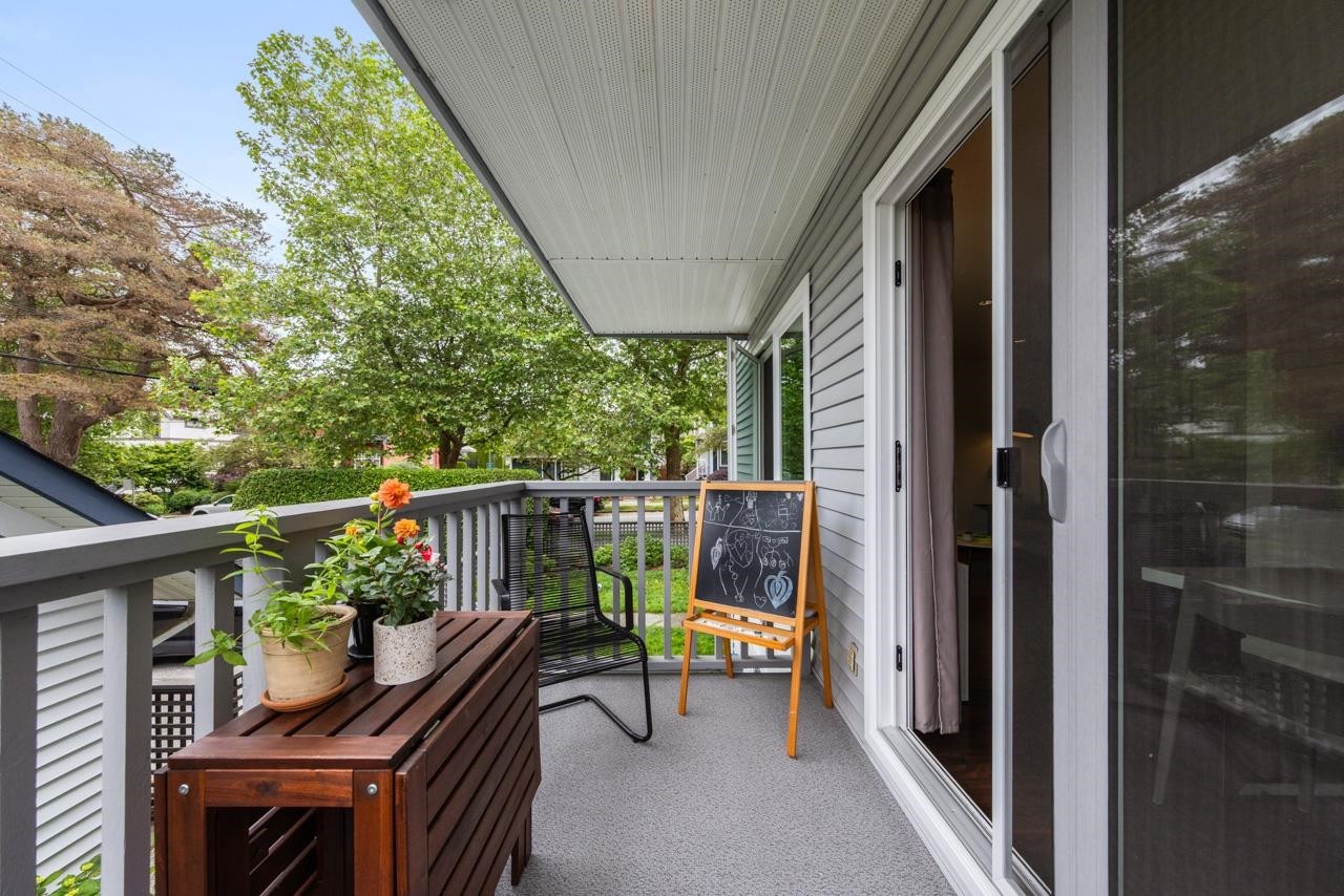 103 15Th Avenue W, Vancouver, BC