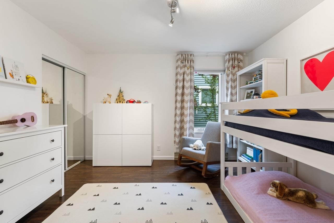 103 15Th Avenue W, Vancouver, BC