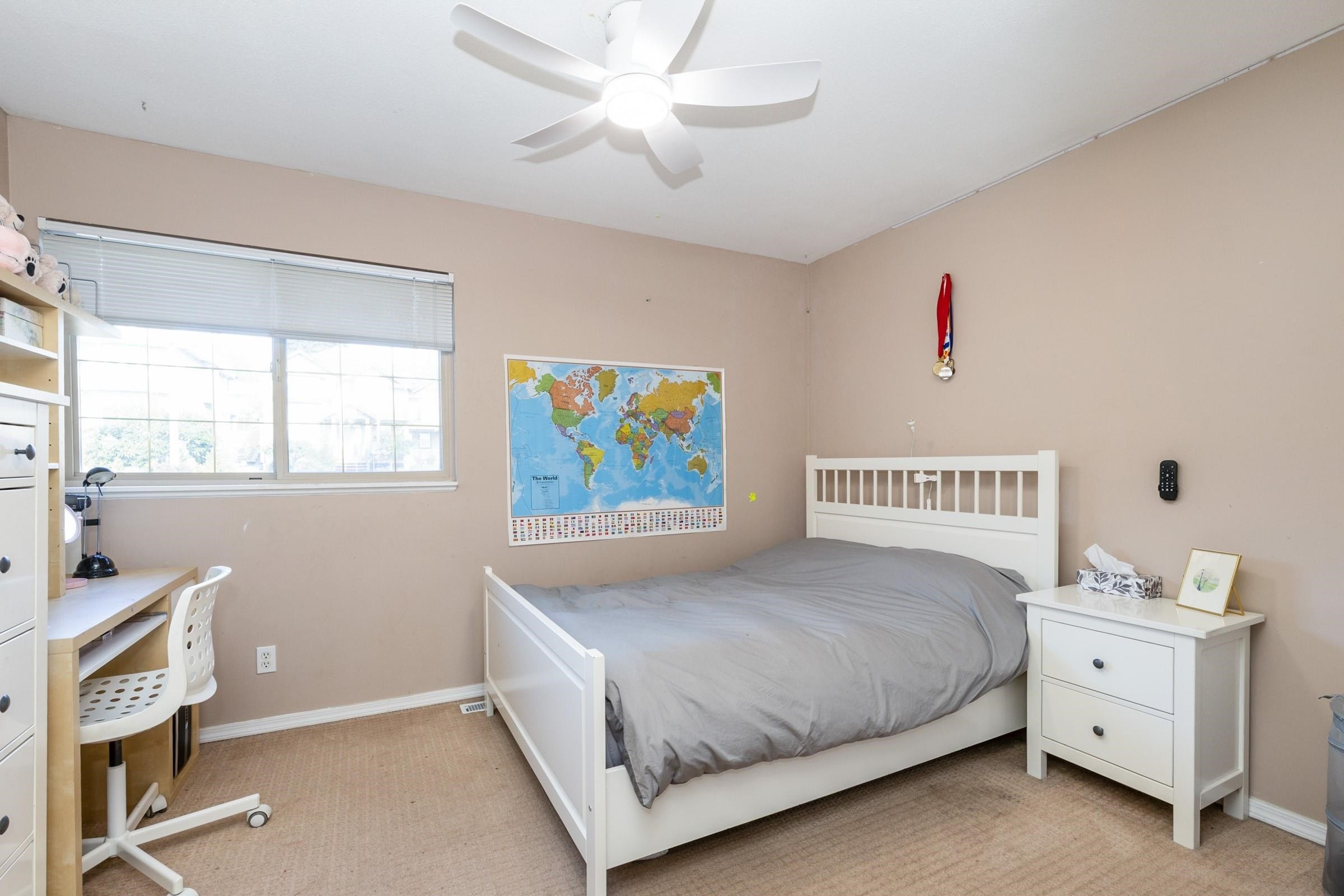 1020 Stewart Avenue, Coquitlam, BC