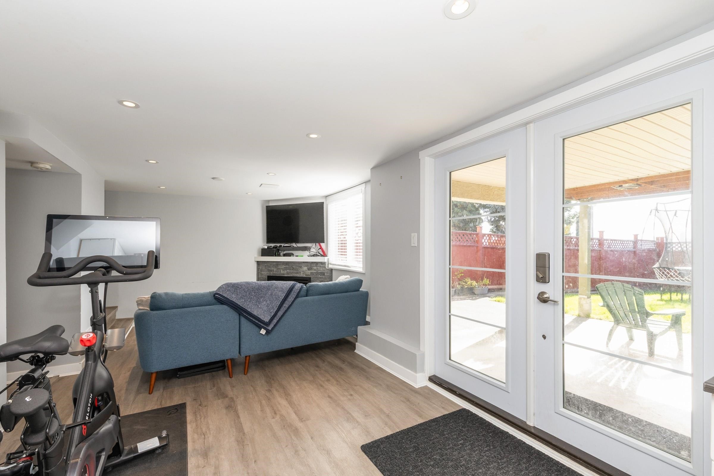 1020 Stewart Avenue, Coquitlam, BC