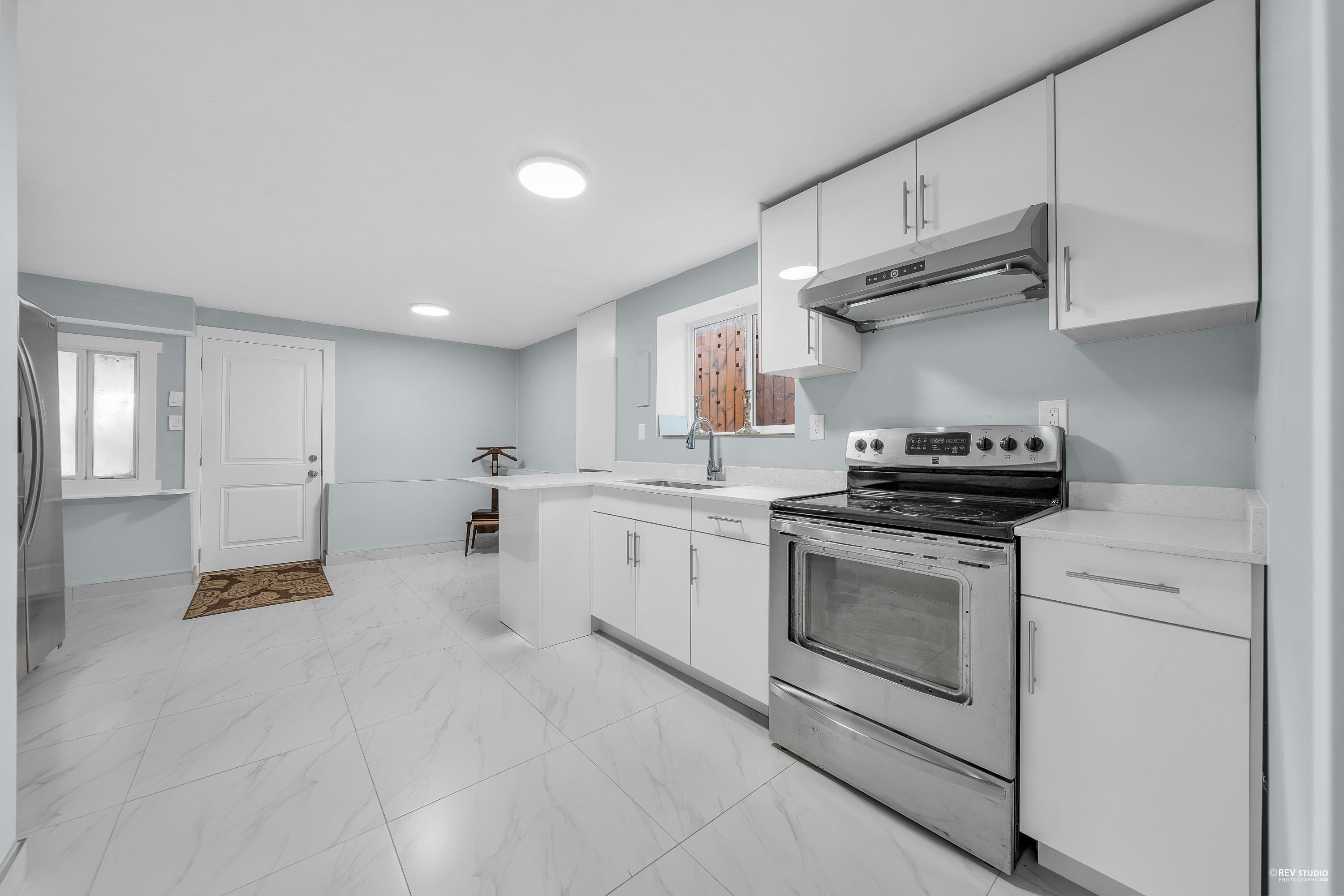 1362 60Th Avenue E, Vancouver, BC