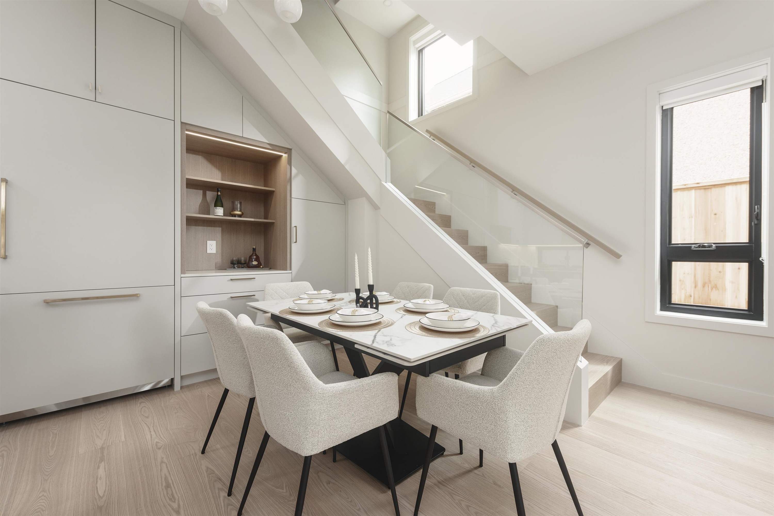 1-476 20Th Avenue E, Vancouver, BC