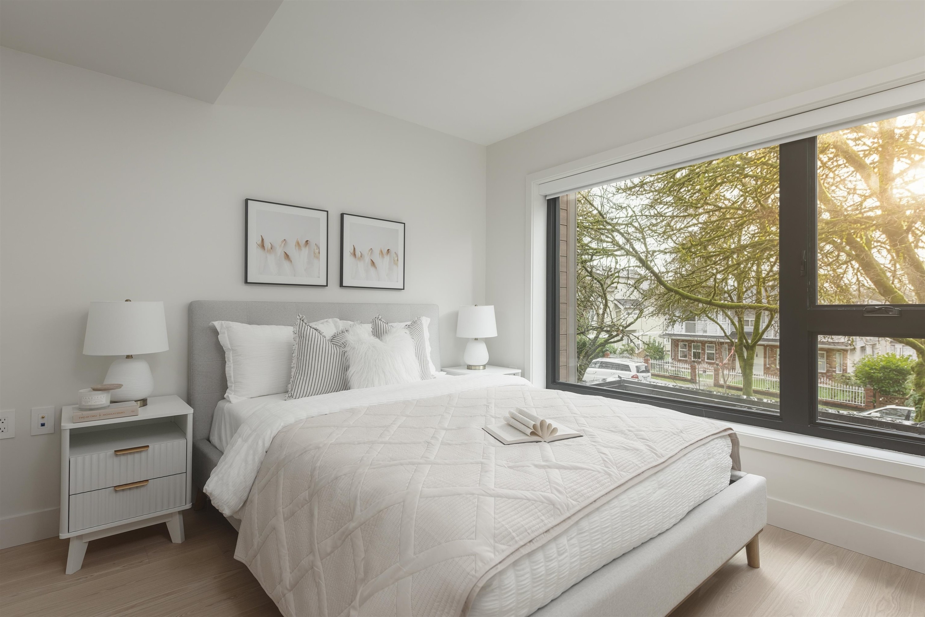 1-476 20Th Avenue E, Vancouver, BC