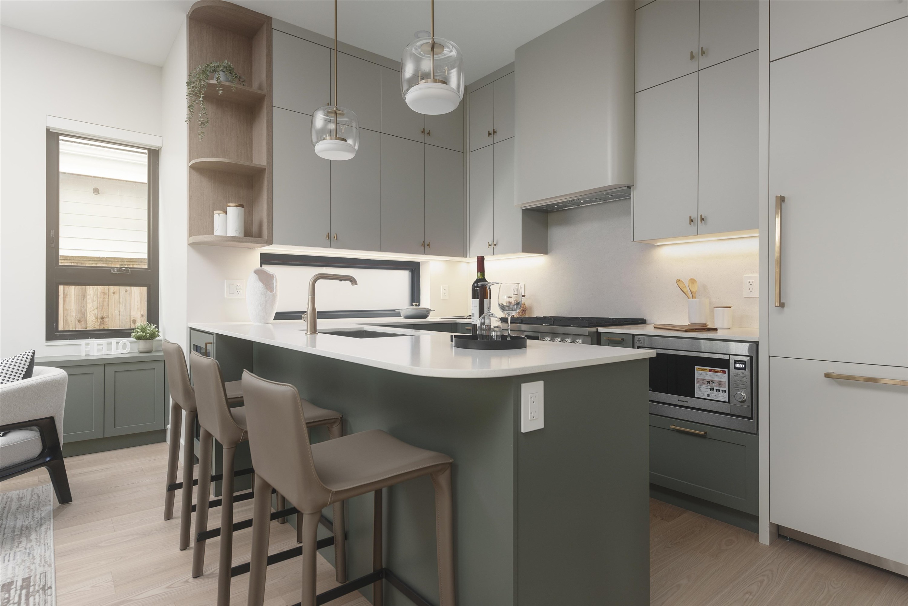 1-476 20Th Avenue E, Vancouver, BC