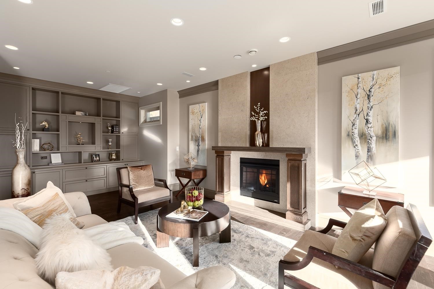 2566 Marine Drive, West Vancouver, BC