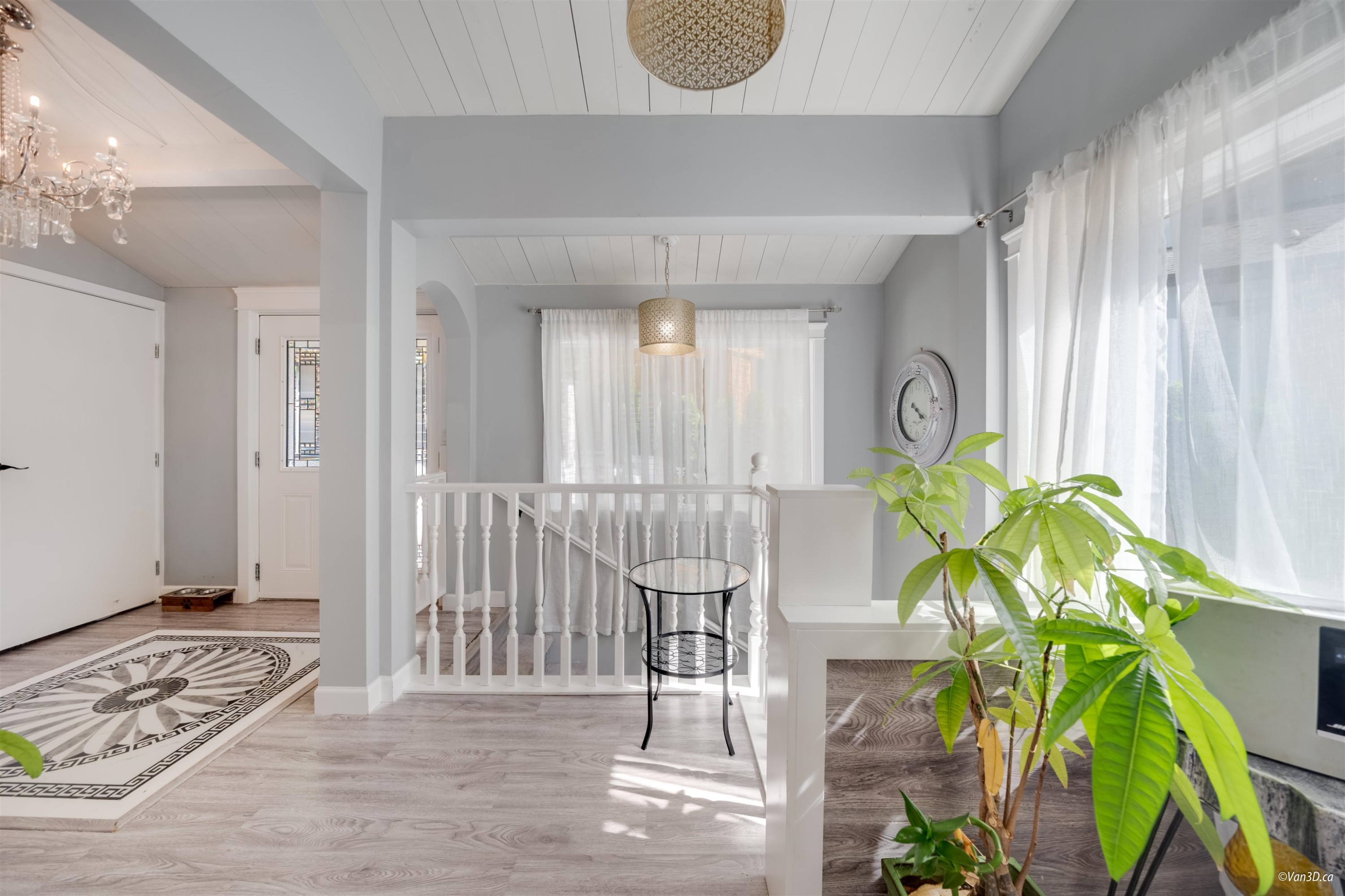 3870 Emerald Drive, North Vancouver, BC