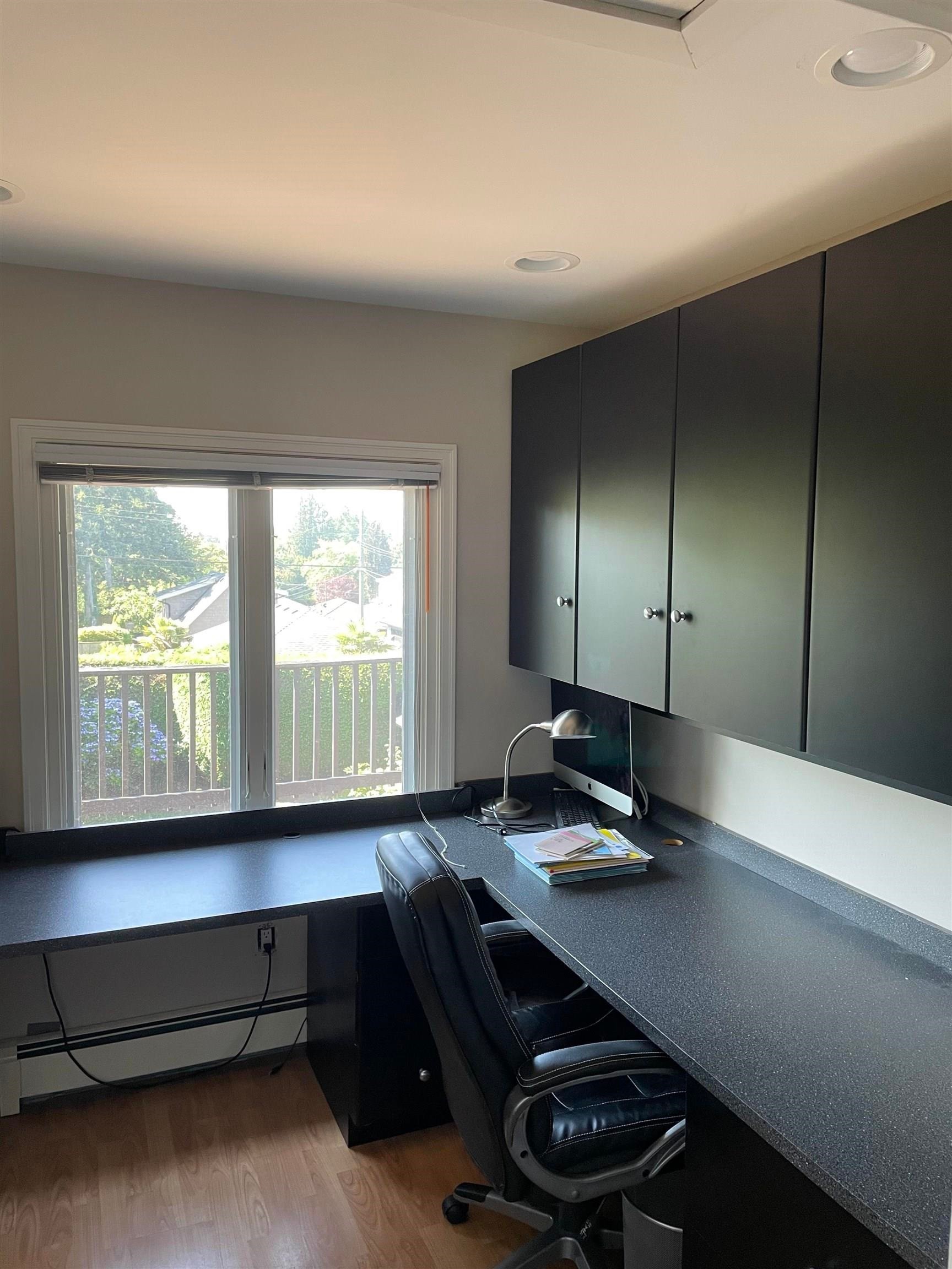 2038 54Th Ave, Vancouver, BC