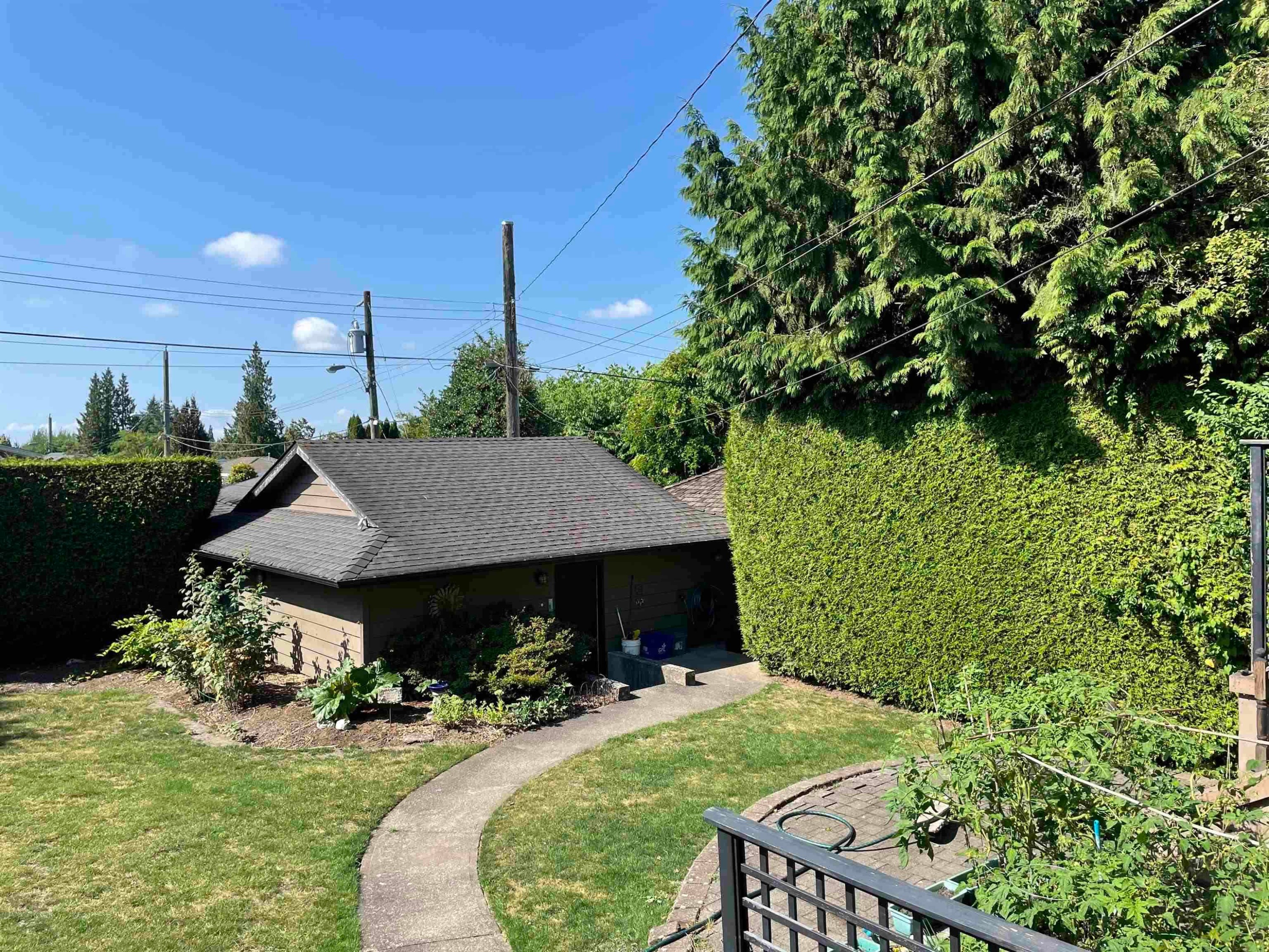 2038 54Th Ave, Vancouver, BC