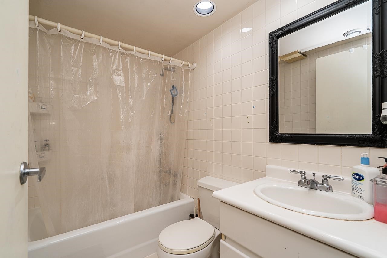 2443 47Th Avenue W, Vancouver, BC