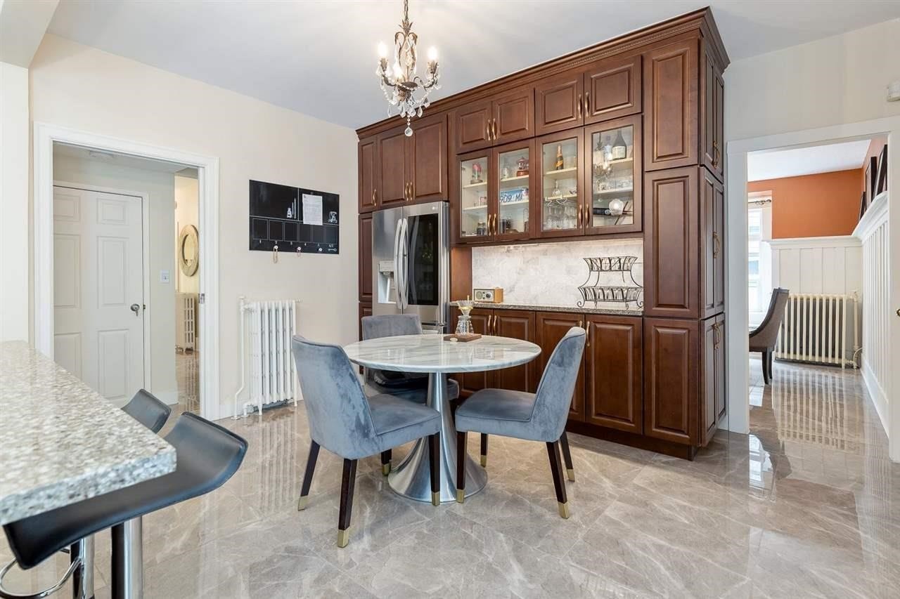 4318 11Th Avenue W, Vancouver, BC