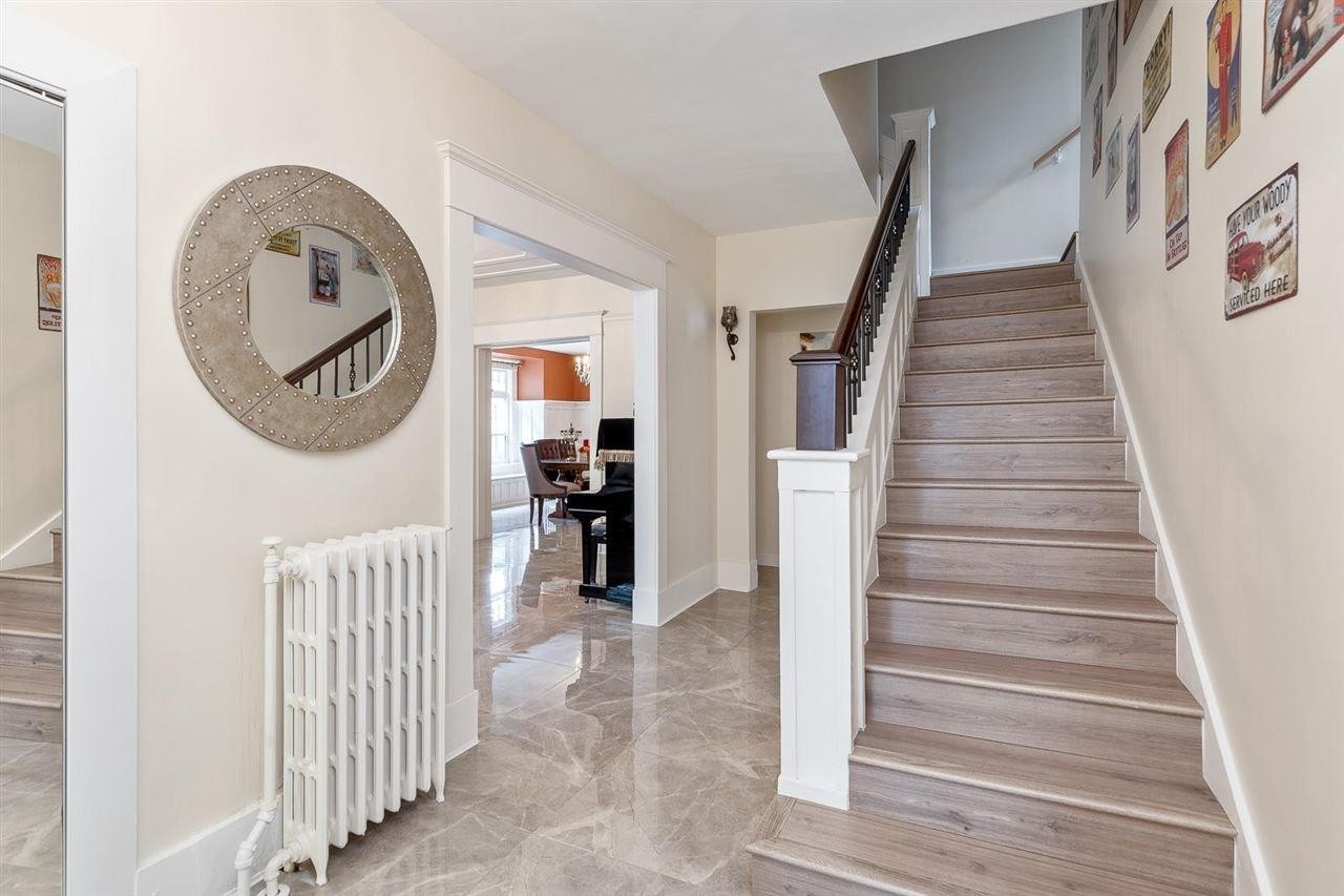 4318 11Th Avenue W, Vancouver, BC